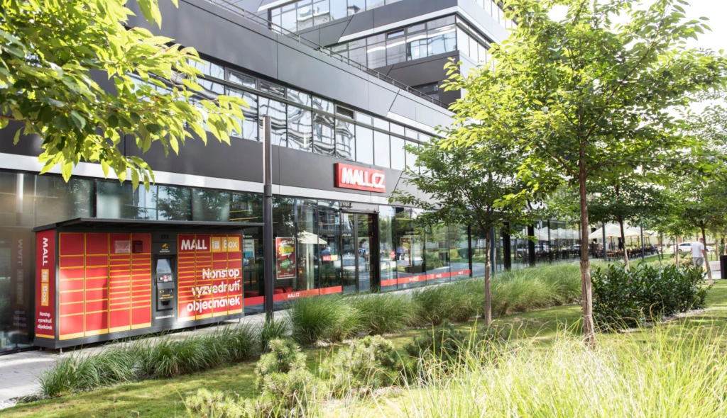 Ztrátový Mall přišel o statisíce zákazníků. Poláci se ho nyní snaží uzdravit