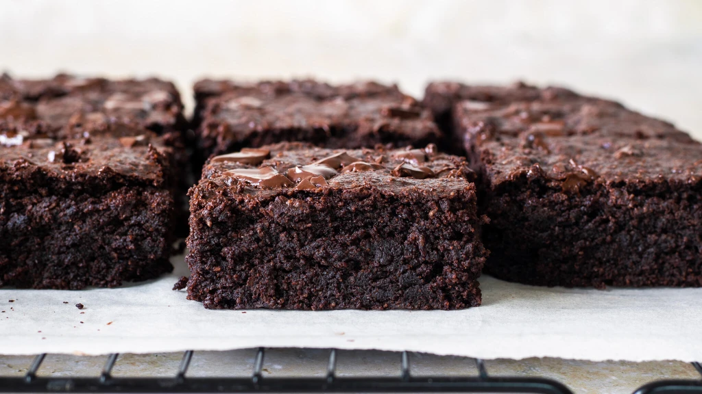 Intenzivní chuť – invazivní myšlenka. Bezlepkové brownies s mandlemi z hlavy nepustíte