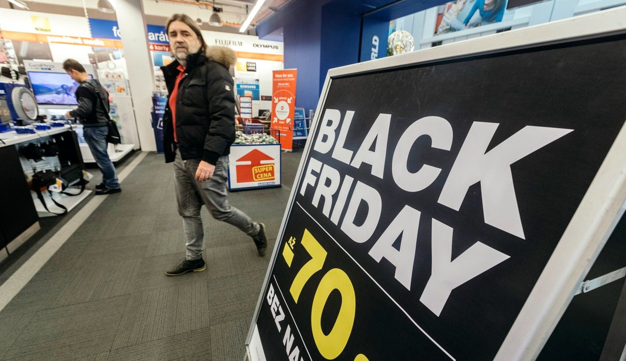 Zrádný Black Friday. Jaké jsou nové triky prodejců? A pro koho akce ideální není?