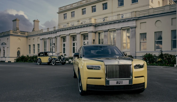 Když se spojí Bond, zlato a&nbsp;Rolls-Royce. Jak vypadá jedinečný Phantom Goldfinger?