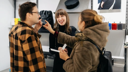 Punk i&nbsp;luxus. Značka Alexmonhart otevřela nový showroom v&nbsp;Holešovicích